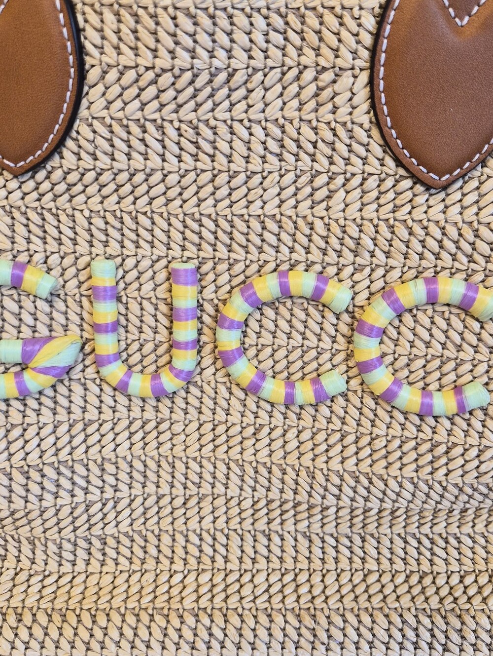 Authentic Gucci Horsebit 1955 bag featuring beige and brown oversized GG canvas - Picture 2 of 14